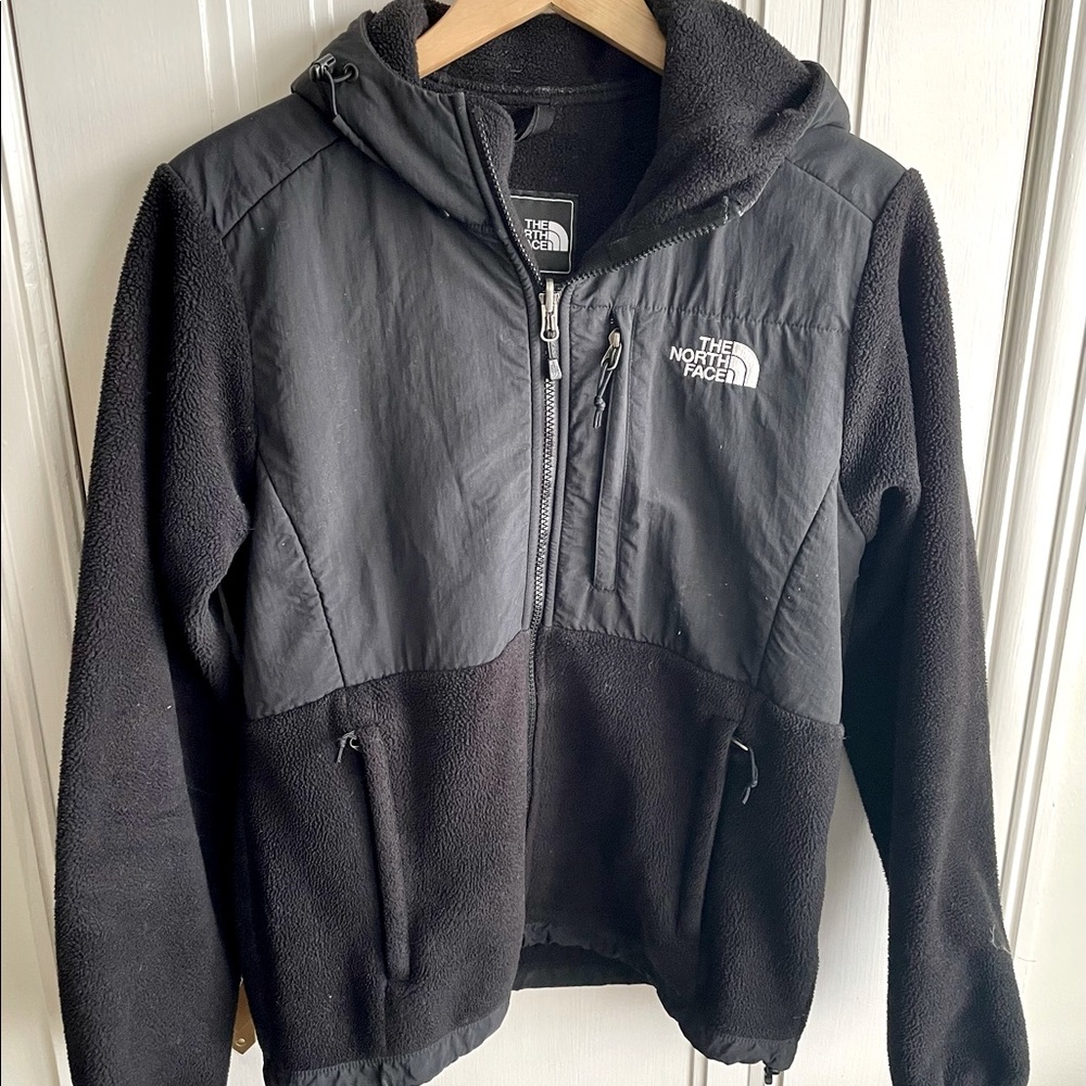 The North Face women’s medium black fleece jacket